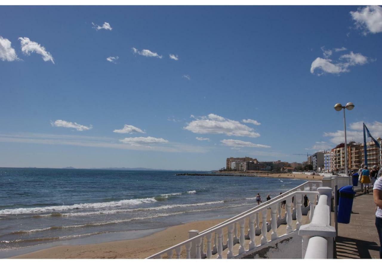 6 Del Cura Beach Торевьиа Экстерьер фото